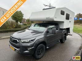 Toyota Hi Lux Hi Lux - 4X4 - UNIEK - COMPACT