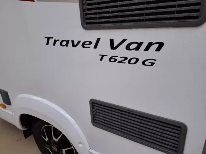 Bürstner Travel Van T620 30 YEAR 130PK Enkele Bedden 