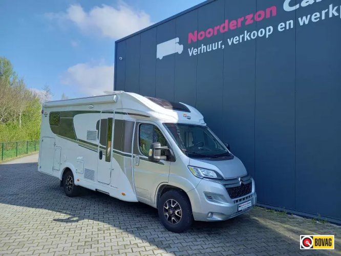 Carado T338 - zeer complete camper  hoofdfoto: 1