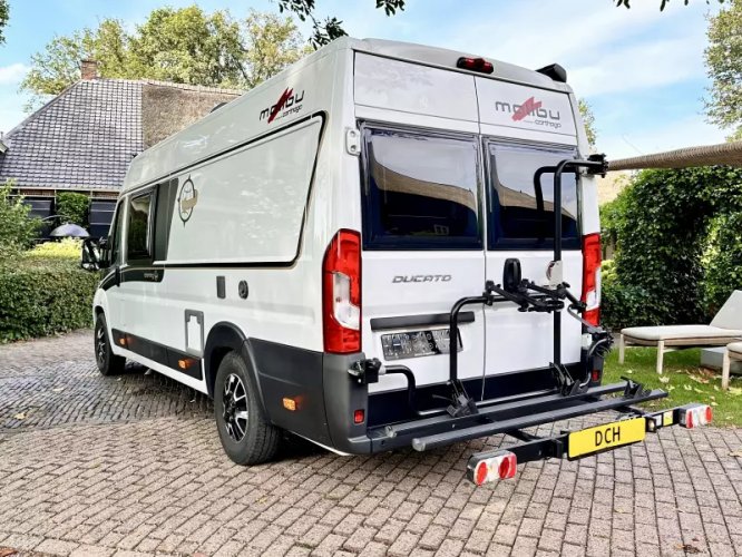 Malibu Charming GT 640 LE Skyview | lengtebedden  foto: 23