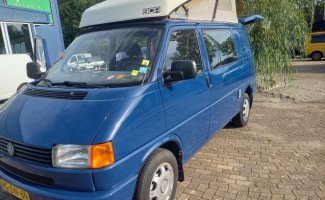 Volkswagen 2 pers. Louer un camping-car Volkswagen à Sneek ? À partir de 48 € par jour - Goboony