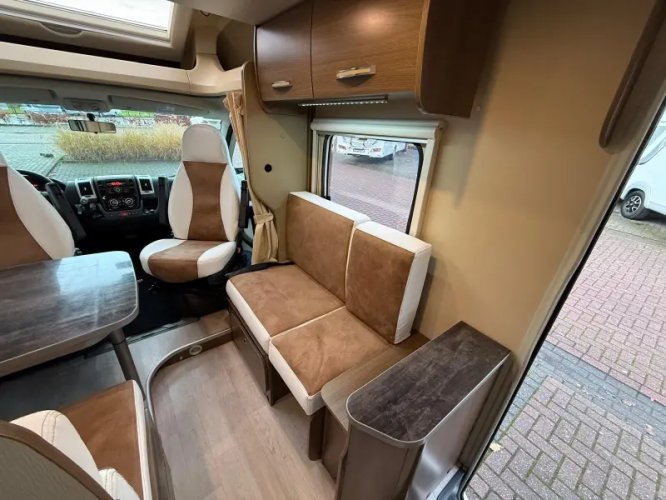 Chausson Flash 26 Hefbed Garage Euro 5 2012  foto: 16