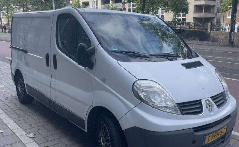 Renault 2 pers. Renault camper huren in Amsterdam? Vanaf € 48 p.d. - Goboony foto: 0