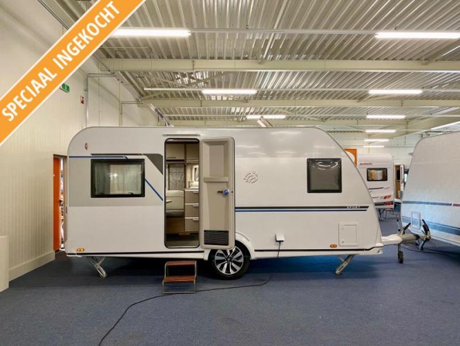 Knaus Sport 450 FU Super aanbieding  hoofdfoto: 1