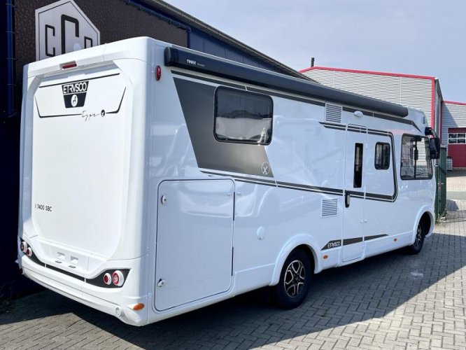 Hymer Etrusco 7400 SBC face/face zit en 2x1 bed  foto: 1