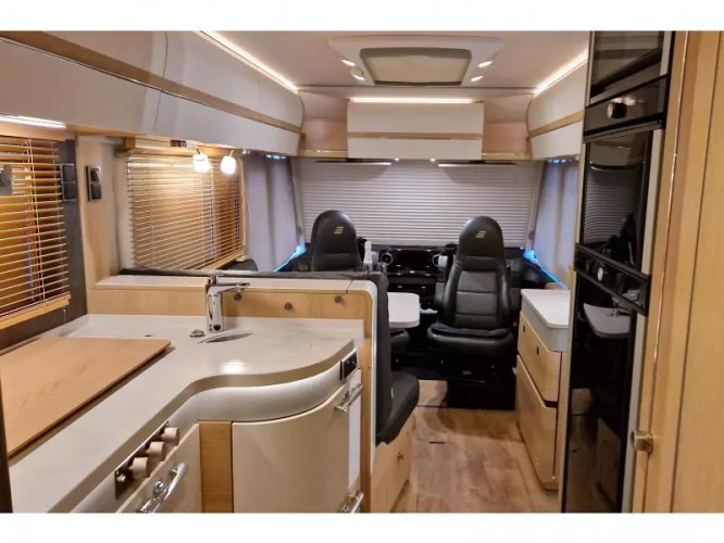 Hymer BML Master Line 880 met alle denkbare opties!  foto: 13