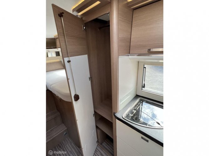 Carthago Malibu T460 Euro6 Enkele Bedden Zonnepaneel Luifel 2X Airco foto: 21