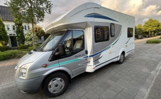 Ford 2 pers. Louer un camping-car Ford à Berlicum ? A partir de 109€ par jour - Goboony