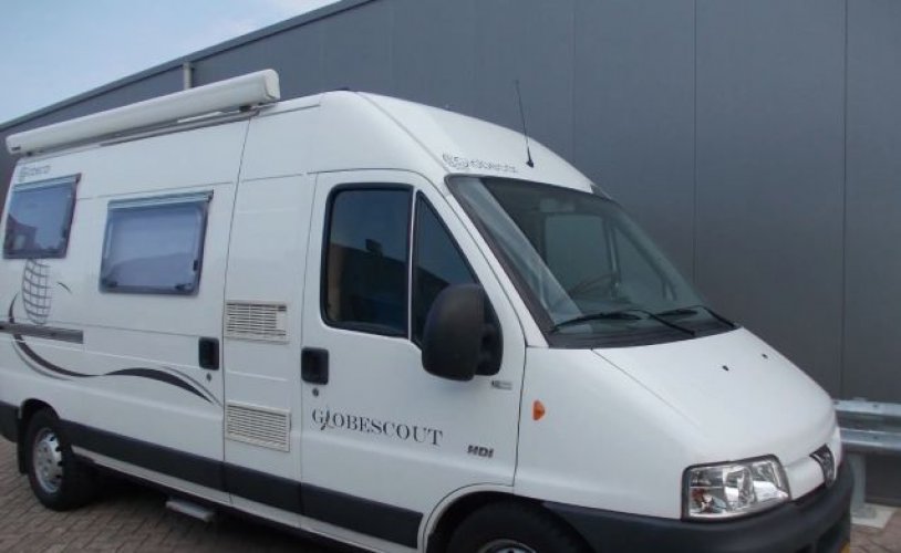 Other 3 pers. Rent a Globescout motorhome in Someren? From €85 pd - Goboony photo: 0