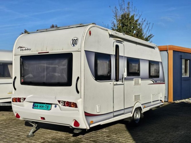 Hobby On Tour 460 HL zonnepaneel mover airco 