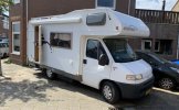 Hymer 5 pers. Rent a Hymer motorhome in Haarlem? From € 90 pd - Goboony photo: 2