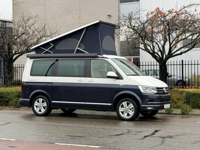 Volkswagen T6 California Ocean Blue Two-Tone 150PK 2018  foto: 1