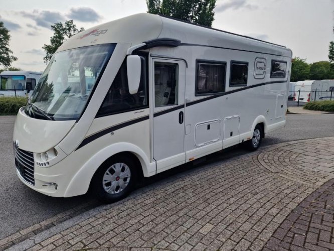 Carthago C-Tourer 144 enkele bedden 