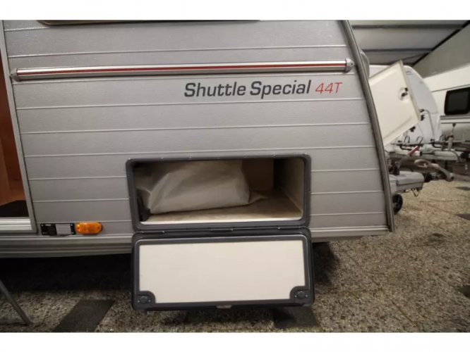 Kip Shuttle 44 T voortent  foto: 19