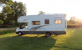 Gué 6 pers. Louer un camping-car Ford à Barneveld ? À partir de 95 € pj - Goboony photo : 3