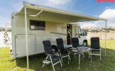 Carado 4 pers. Rent a Carado camper in Oosterhout? From € 106 pd - Goboony photo: 2