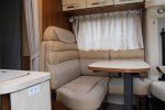 Compact lichtgewicht en smalle Hymer Exsis T 578 Experience enkele bedden (53  foto: 21