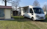 Knaus 4 pers. Rent a Knaus camper in De Goorn? From € 109 pd - Goboony photo: 0