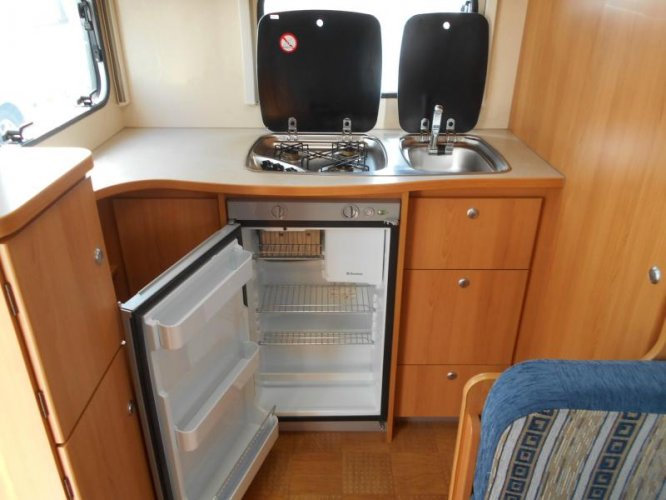 Caravelair Antares 465 Dwarsbed / Luifel.  foto: 14