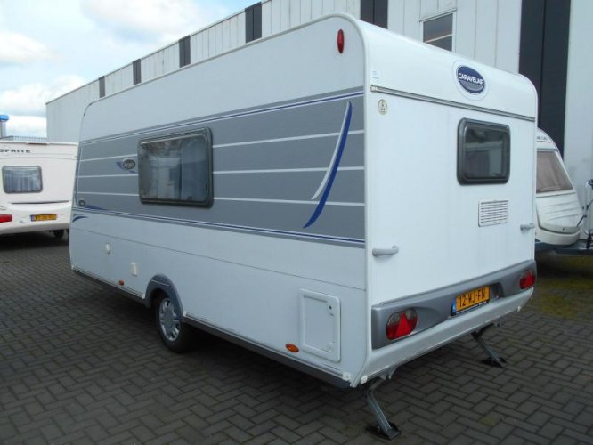 Caravelair Antares 465 Dwarsbed / Luifel. 