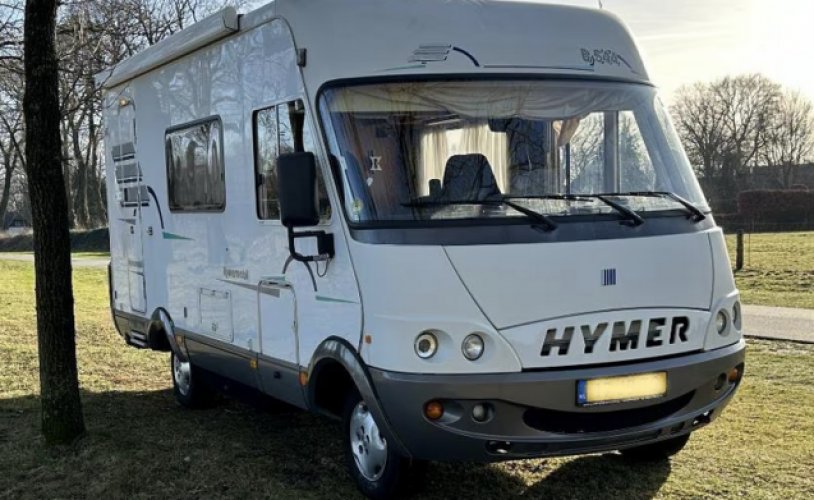 Hymer 3 Pers. Einen Hymer-Camper in Aalsmeer mieten? Ab 91 € pro Tag – Goboony-Foto: 0