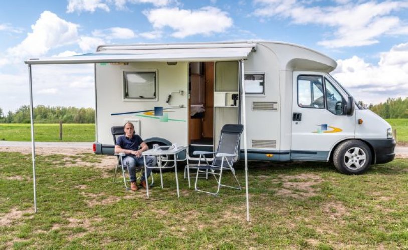 Chausson 3 pers. Rent a Chausson motorhome in Bemmel? From €85 pd - Goboony photo: 0