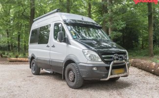 Mercedes-Benz 2 pers. Mercedes-Benz camper huren in Zeist? Vanaf € 152 p.d. - Goboony