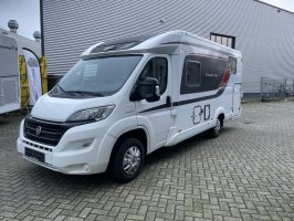 Bürstner Travel Van T 690 con camas individuales