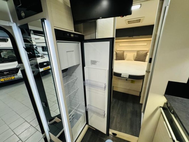 Chausson Titanium Ultimate 788 Automaat Queensbed Hefbed  foto: 16