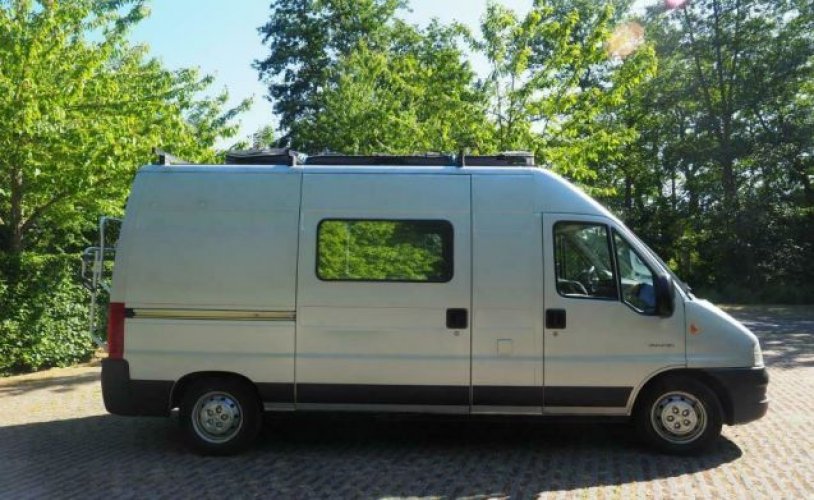 Citroen 4 pers. Rent a Citroen motorhome in Eemnes? From € 79 pd - Goboony photo: 0