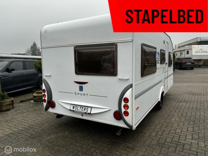 Knaus sport 500 TK KINDERKAMER stapelbed rondzit foto: 5