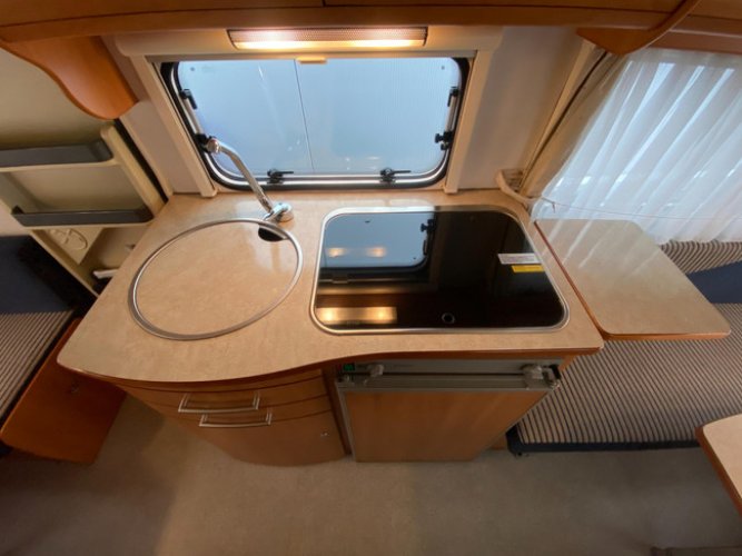 Eriba Touring Triton 430 GT INCLUSIEF STALLING foto: 10