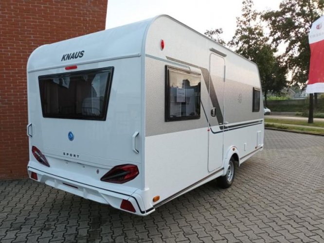 Knaus Sport 450 FU  foto: 1