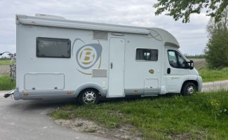 Bavaria 4 pers. Rent a Bavaria camper in Veere? From €121 pd - Goboony