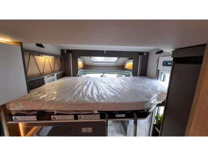 LMC Tourer Lift H 730 G Lengtebedden  foto: 13