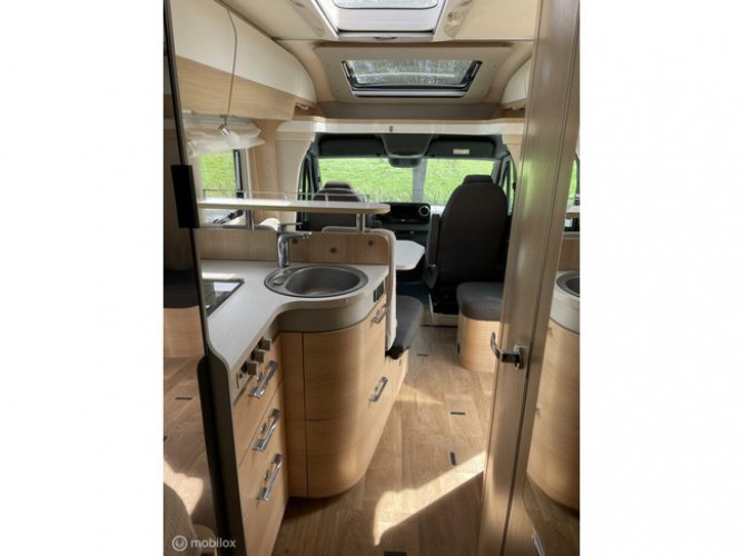 Hymer B-MCT 600 White-Line Mercedes 170-PK Automaat Enkele bedden, Veel extra’s en weinig km’s, 1e Eig. foto: 5