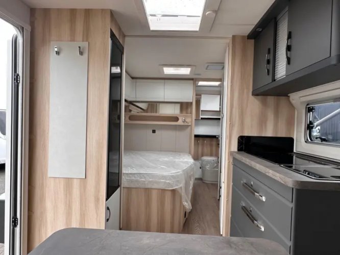 Hobby De Luxe 495 WFB 2025 | Grote badkamer  foto: 9