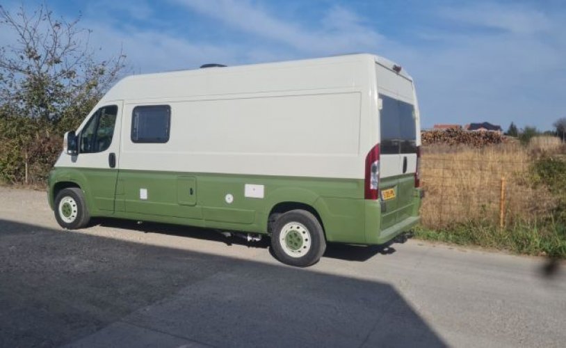 Peugeot 2 pers. Rent a Peugeot camper in Venlo? From € 107 pd - Goboony photo: 1