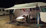 Roller Equipe 4 pers. Souhaitez-vous louer un camping-car Roller Team à Nederweert-Eind ? À partir de 97 € par jour - Goboony photo : 4