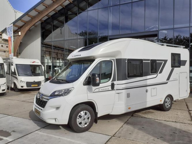 Adria Coral Axess 600 SL Sunroof XL, fietsenr 