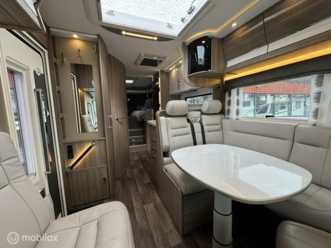 Kabe Travel Master Crown 760LGB Automaat Enkele Bedden Hefbed 2X Airco Levelsysteem foto: 7