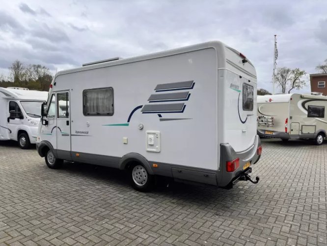 Hymer B 584 