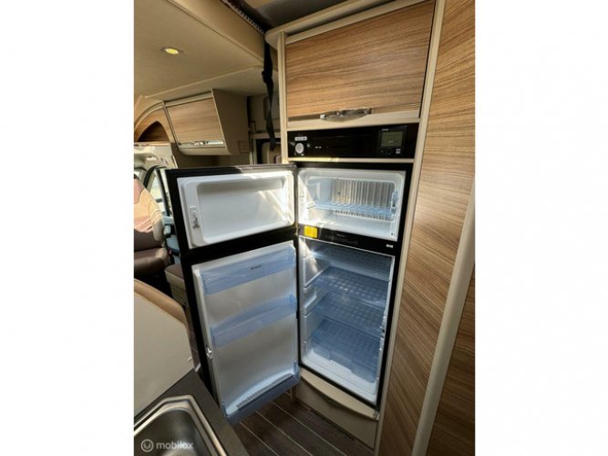 Adria Matrix 670SC Platinum Queensbed Hefbed 2X Airco Zonnepaneel foto: 12