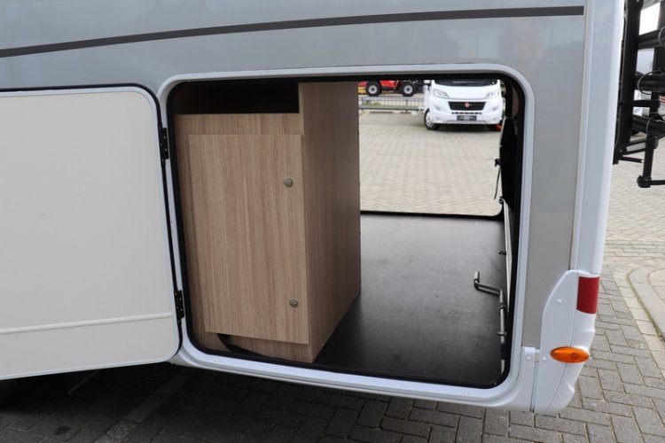 Sunlight Adventure Edition T 69 L met Queens en hefbed Fiat 140 pk collectie 2021 Hymer ( 72  foto: 14