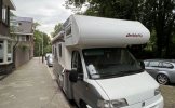 Dethleff's 6 pers. Louer un camping-car Dethleffs à Utrecht ? À partir de 74 € par jour - Goboony photo : 0