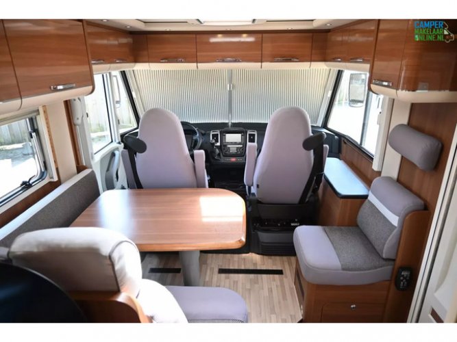 LMC Explorer Comfort 730G