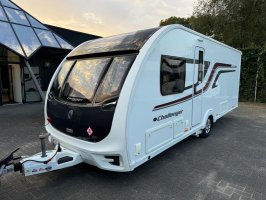 Swift Challenger 580 SE 2017 | Grote badkamer 