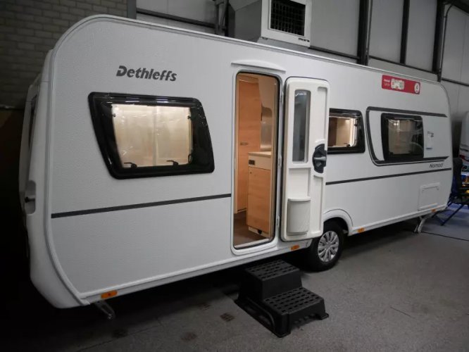 Dethleffs Nomad 530 DR GRATIS MOVER/ AIRCO 