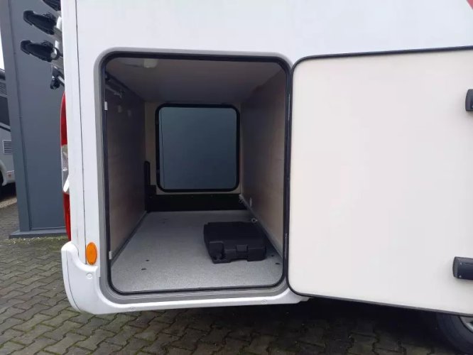 Bürstner Nexxo Van T 620 G - compact - enkele bedden  foto: 15