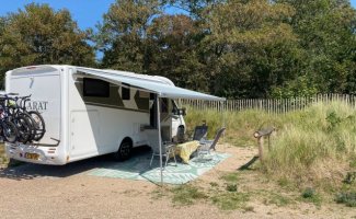 McLouis 5 pers. McLouis motorhome rental in The Hague? From €108 pd - Goboony